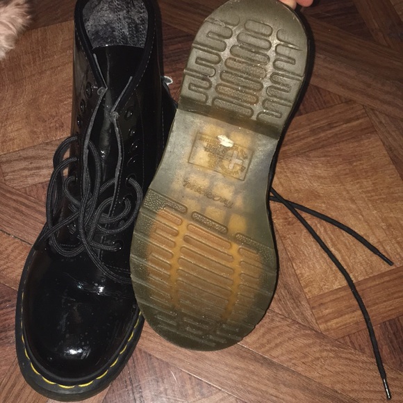 Patent Leather Dr. Martens - Picture 3 of 5